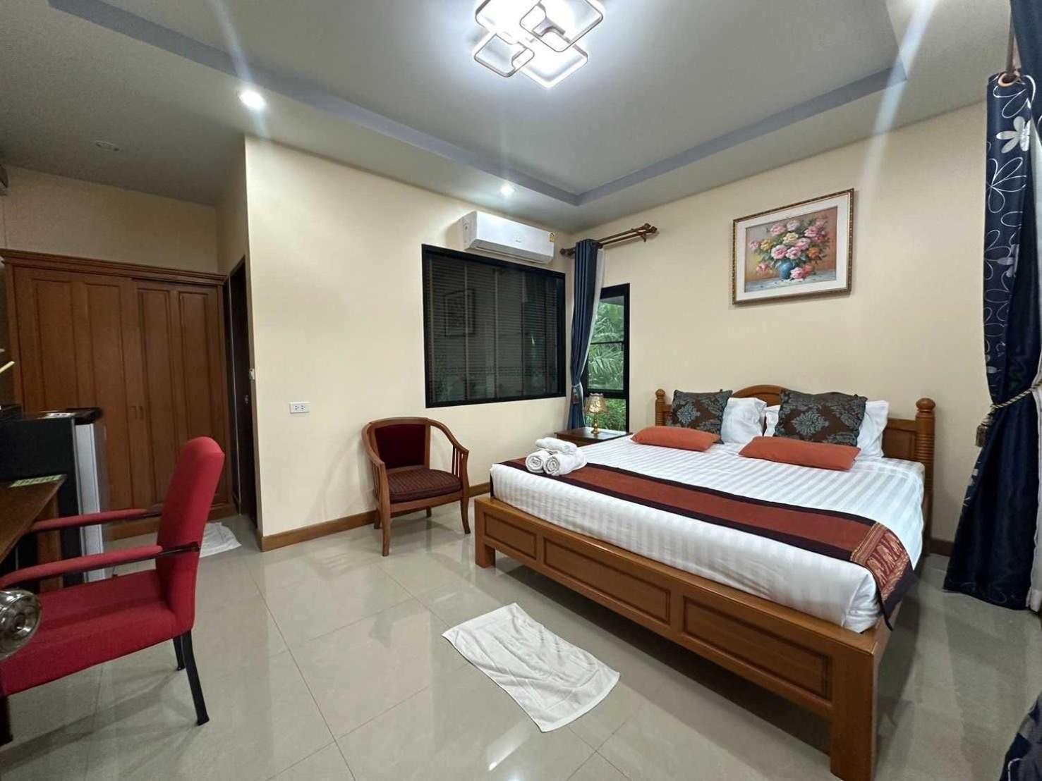Capital O 75518 Baan Rose Resort Ao Luk Eksteriør billede
