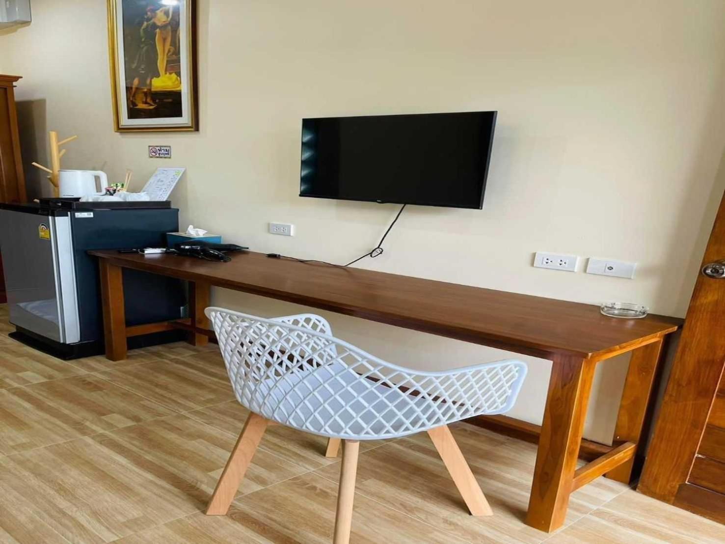 Capital O 75518 Baan Rose Resort Ao Luk Eksteriør billede