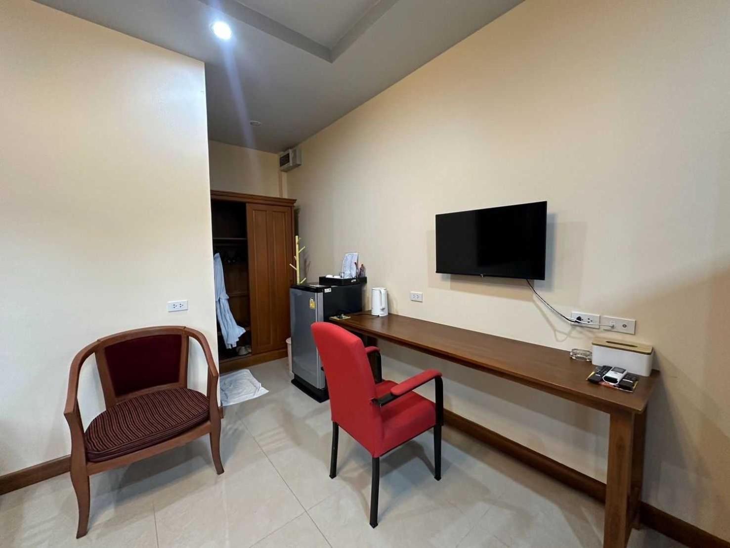 Capital O 75518 Baan Rose Resort Ao Luk Eksteriør billede