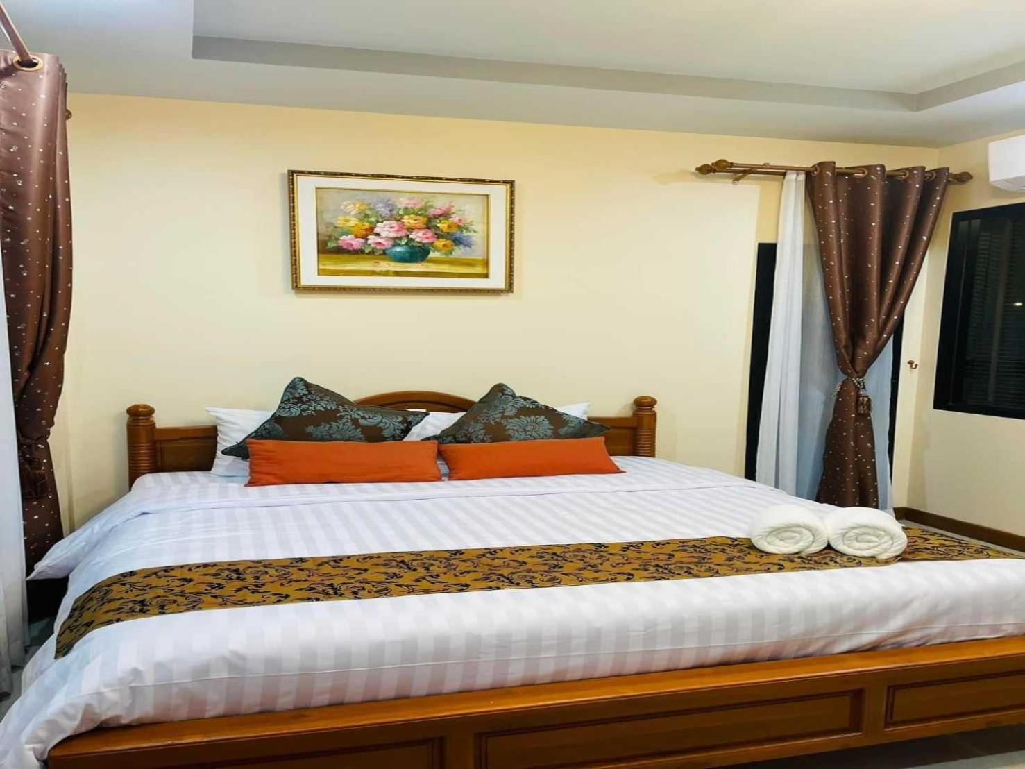 Capital O 75518 Baan Rose Resort Ao Luk Eksteriør billede