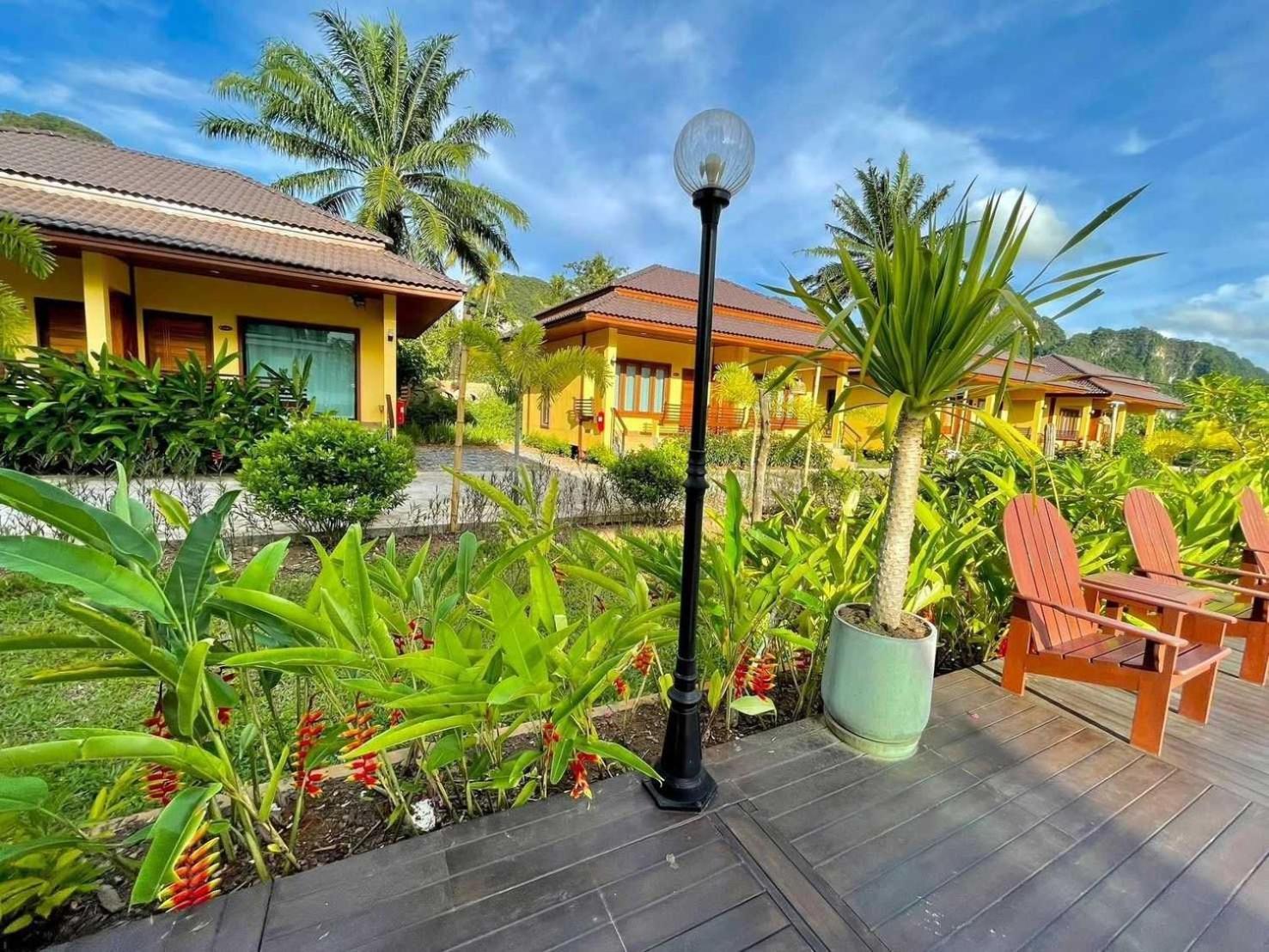 Capital O 75518 Baan Rose Resort Ao Luk Eksteriør billede